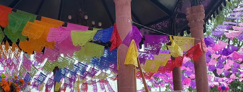 Dia de los Muertos parade